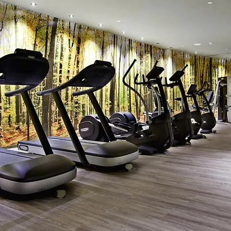 Sb Plaza Europa Hotell 4*