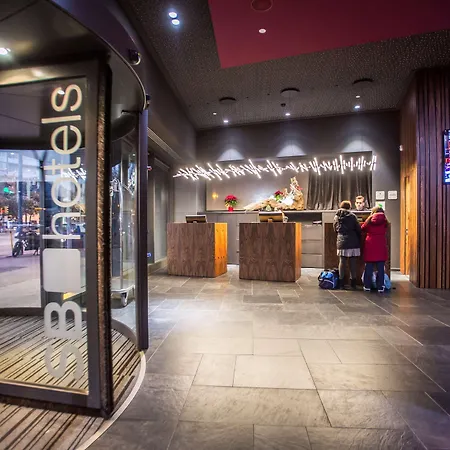 Sb Plaza Europa Hotell 4*